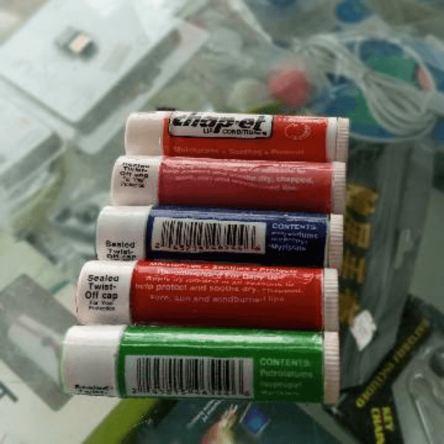 Chapet lip conditioner