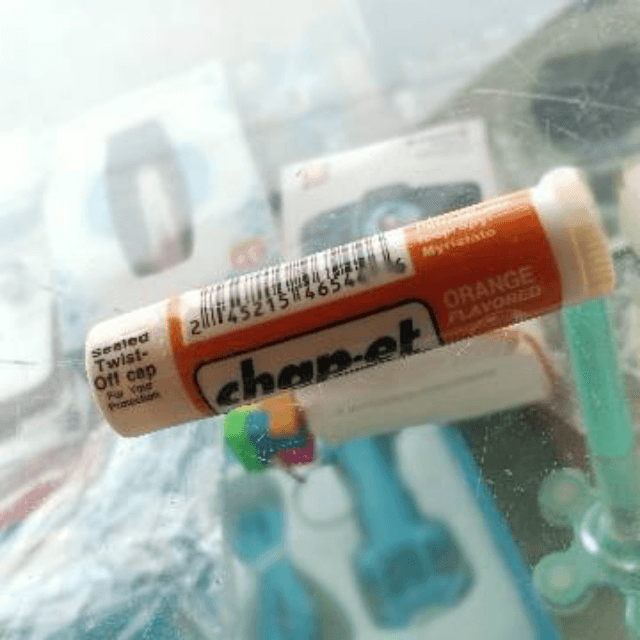 Chapet lip conditioner