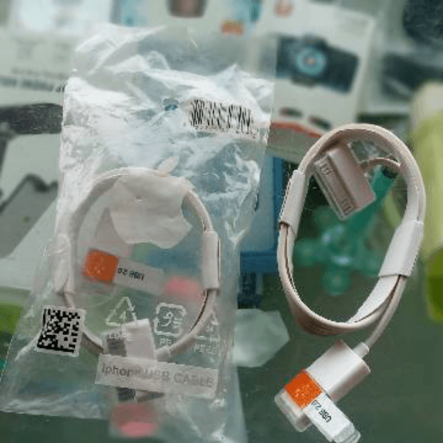 USB Cable iPhone 4S 4 3GS iPad 2 3 Data Charger